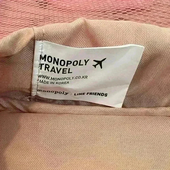 Travel Bag pack a your items and keep organized while on the go - Picture 9 of 12